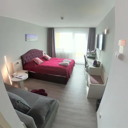 Violet Apartman *